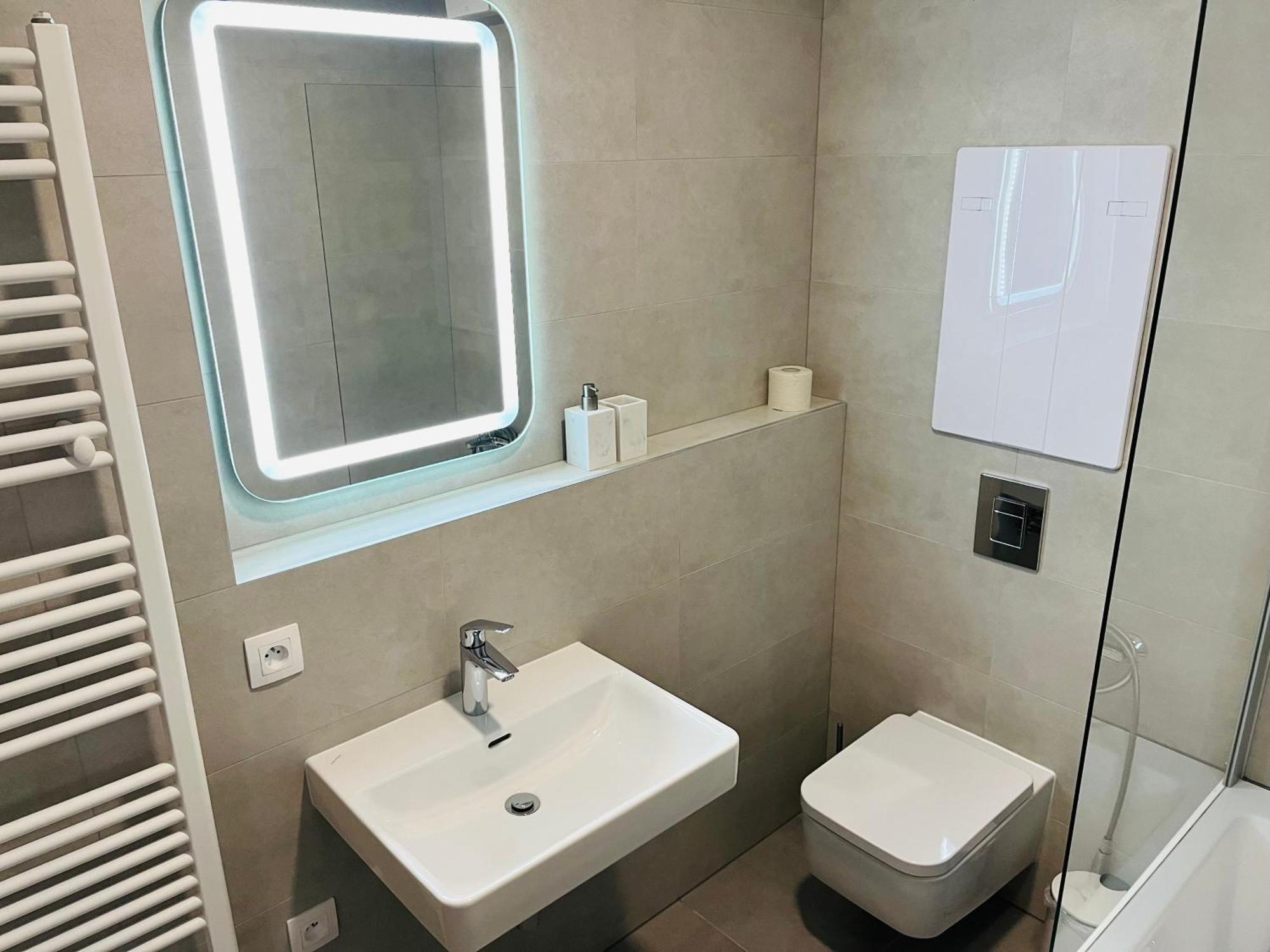 דירות Trenčín Apartman Sitka מראה חיצוני תמונה